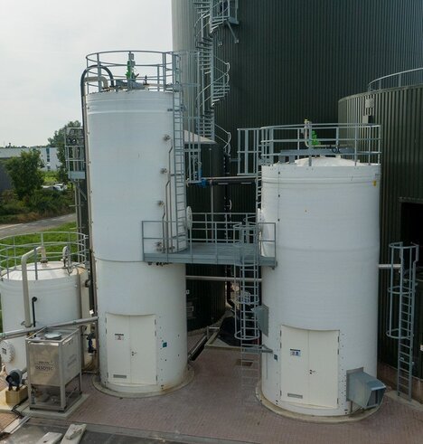 Insulated tanks for residual and wastewater