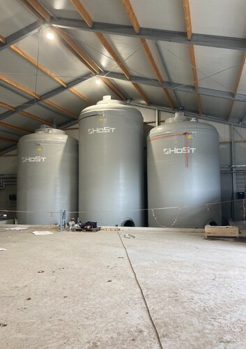 MIP storage tanks
