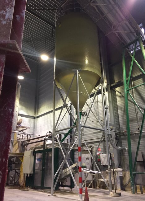 Silo plastique pour pellets