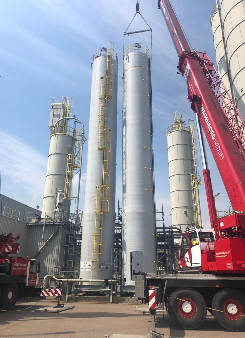 foto-2-silos-Lubrizol